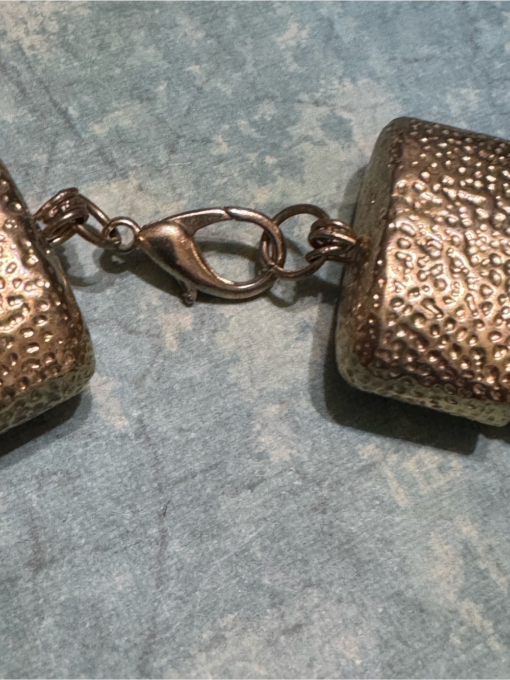 VINTAGE MULTI STRAND NECKLACE - Picture 5 of 9